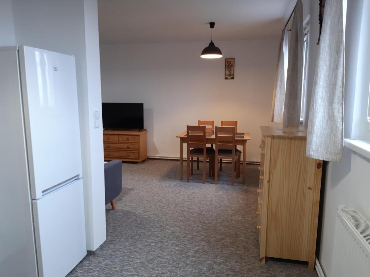 Černá v Pošumaví Apartmán Esterno foto